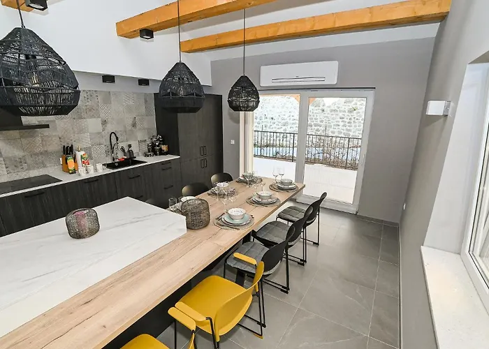 Elysium Townhouse Сasa de vacaciones Imotski